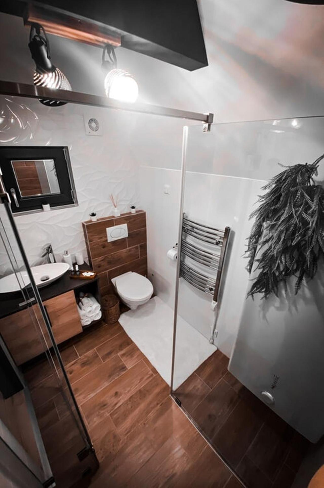Tiszaparti Mesehaz Apartment *